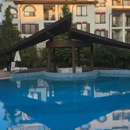 Sveti Vlas, Paradise Dreams